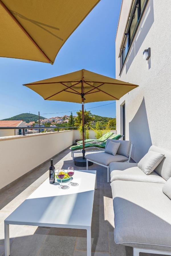 Blacksmith Apartments By Duhomes Ragusa Esterno foto
